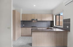 3/8 Mina Court, Carrum Downs, Vic 3201