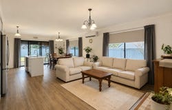 8 Beek Street, Katamatite, Vic 3649