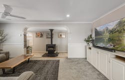 16 Beryl Street, Wilsonton, Qld 4350
