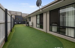 6 Simpatico Street, Ripley, Qld 4306