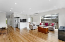 8 Blackwood Place, Rosebud, Vic 3939