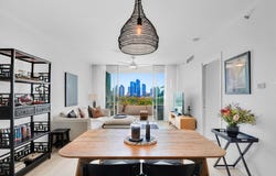 2906/33 T E Peters Drive, Broadbeach Waters, Qld 4218