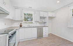 110 Solander Rd, Seven Hills, NSW 2147
