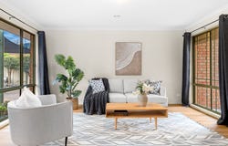 25 Pimelea Way, Hillside, Vic 3037