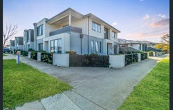 1/32 Palara Drive, Strathtulloh, Vic 3338