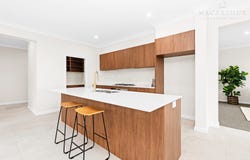 24 Lacebark Drive, Forest Hill, NSW 2651