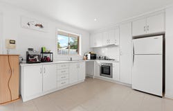 3/1 Station Avenue, St Albans, Vic 3021