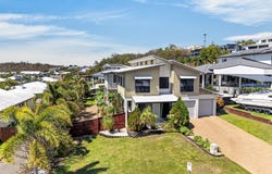 35 Goicoechea Drive, Bushland Beach, Qld 4818