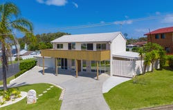 14 Ernest Street, Lake Cathie, NSW 2445