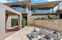 12 Lambourne Place, Halls Head, WA 6210