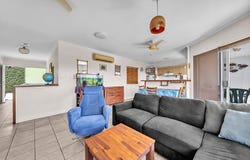 23/12 Eshelby Drive, Cannonvale, Qld 4802