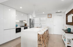 206/388 Marine Parade, Labrador, Qld 4215