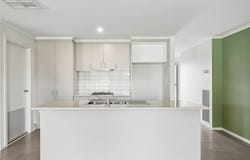 49 Warrumbungle Drive, Shepparton, Vic 3630