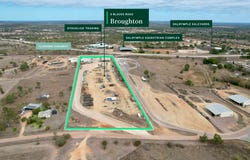 9 Blacks Road, Broughton, Qld 4820