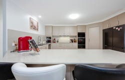 1 Serenity Drive, Kalkie, Qld 4670