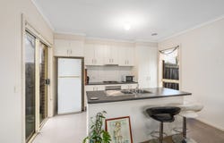 8/31-33 Cranbourne Drive, Corio, Vic 3214
