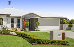 3 Wedgetail Drive, Highfields, Qld 4352