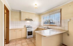 1/117 Bellarine Highway, Newcomb, Vic 3219