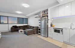 306/17 Malata Crescent, Success, WA 6164