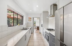 33 Masters Avenue, Marion, SA 5043