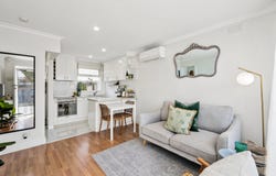 1/2 Martin Street, Thomson, Vic 3219