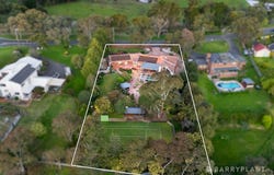 303-305 Tindals Road, Warrandyte, Vic 3113