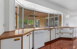 22 Ethion Drive, Regents Park, Qld 4118
