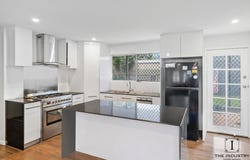 6 Davis Close, Manoora, Qld 4870