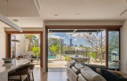 39 Gertrude Street, Highgate Hill, Qld 4101