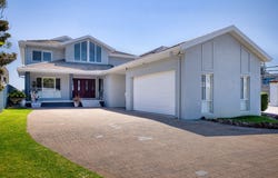 62 Sandy Point Road, Corlette, NSW 2315