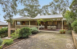 32 Allendale Grove, Stonyfell, SA 5066
