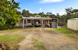29 Mcintoshs Lane, Snake Valley, Vic 3351