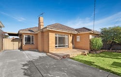 9 Chifley Avenue, Altona, Vic 3018