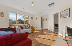 10 Bellchambers Crescent, Banks, ACT 2906