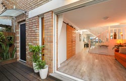 2/3 Lowood Court, Varsity Lakes, Qld 4227