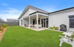 96/77 Spring Way, Nikenbah, Qld 4655