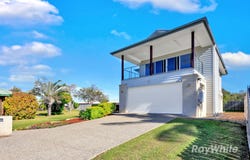 32 Oceanview Street, Bargara, Qld 4670
