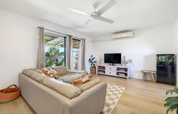 17 Naroon Crescent, Wurtulla, Qld 4575