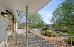 4 Ogilvie Place, Garran, ACT 2605