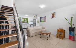 2/74a Pacific Parade, Bilinga, Qld 4225