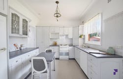 6 Peter Crescent, Greenacre, NSW 2190