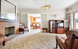 84 Flinders Drive, Valley View, SA 5093