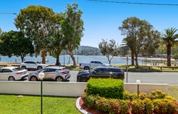 2/4 Murlong Crescent, Palm Beach, Qld 4221