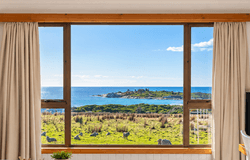 55 Tasman Highway, Bicheno, Tas 7215