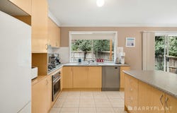 7/4 Palm Grove, Kilsyth, Vic 3137
