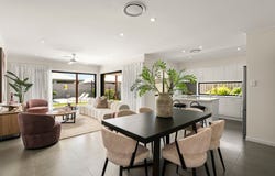 11 Daydream Street, Mountain Creek, Qld 4557