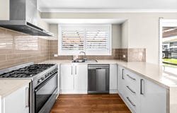 4 Membrey Close, Werribee, Vic 3030