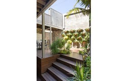 1/9A Waterworks Road, Red Hill, Qld 4059