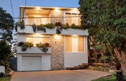 32 Ettalong Street, Wheeler Heights, NSW 2097