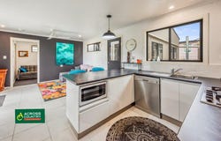 2 Bond Street, Moffatdale, Qld 4605